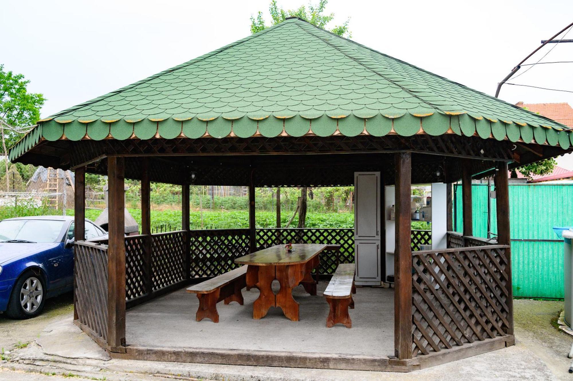 Vila Luxury Attic Curtea de Argeş Exteriér fotografie